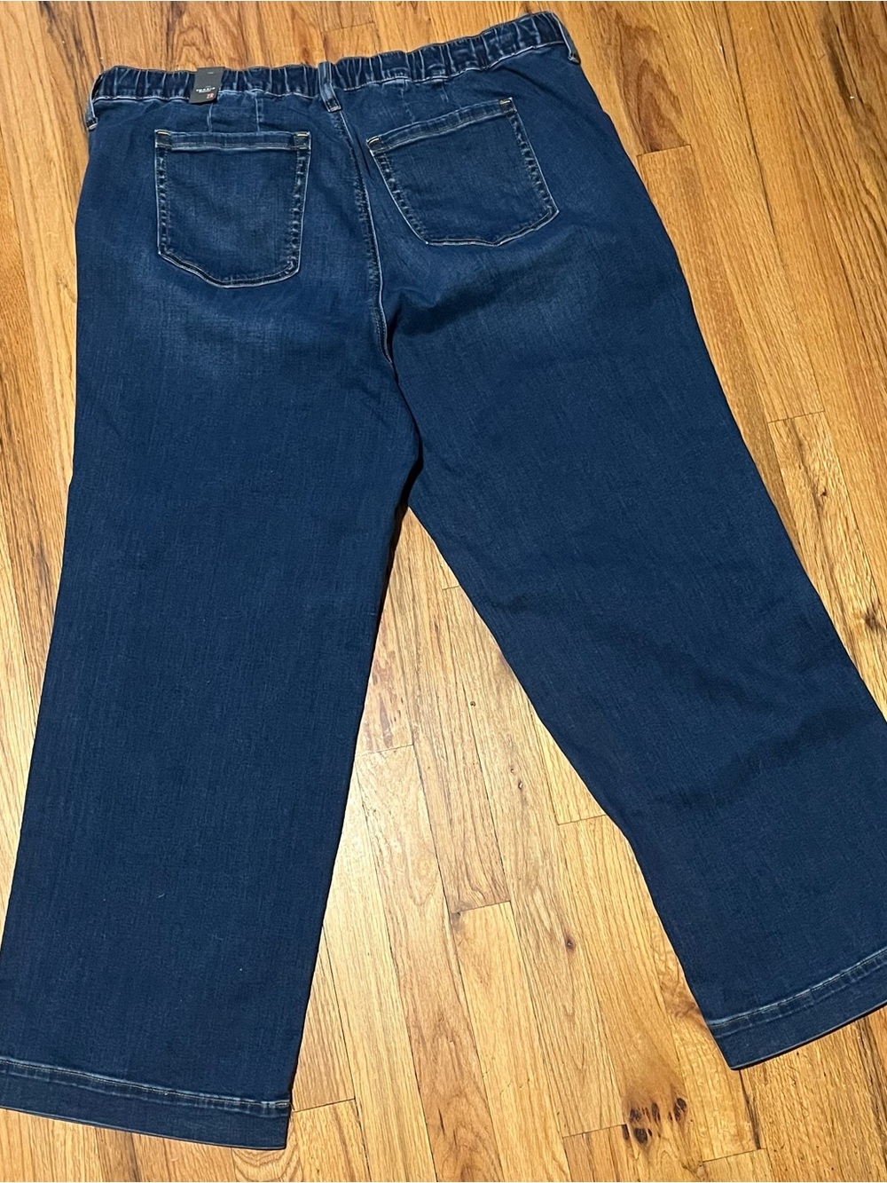 Torrid Weekend Wide Leg Jeans Size 2R NWT Stretch Denim Pull-On Plus Size - Picture 3 of 8